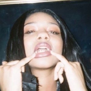 Meet your Posher, 90